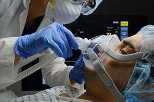 surgery - patient with oxygen mask